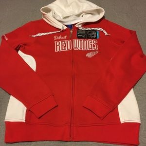 Detroit Redwings Full zip hoodie. Size medium. NWT